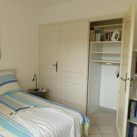 Alessia ベッド・アンド・ブレックファスト アンティーブ