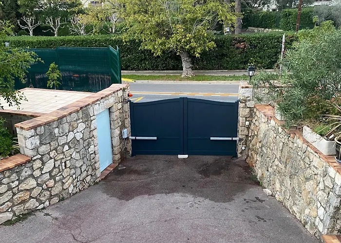 Alessia לינה וארוחת בוקר