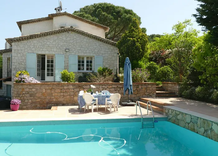 Alessia לינה וארוחת בוקר